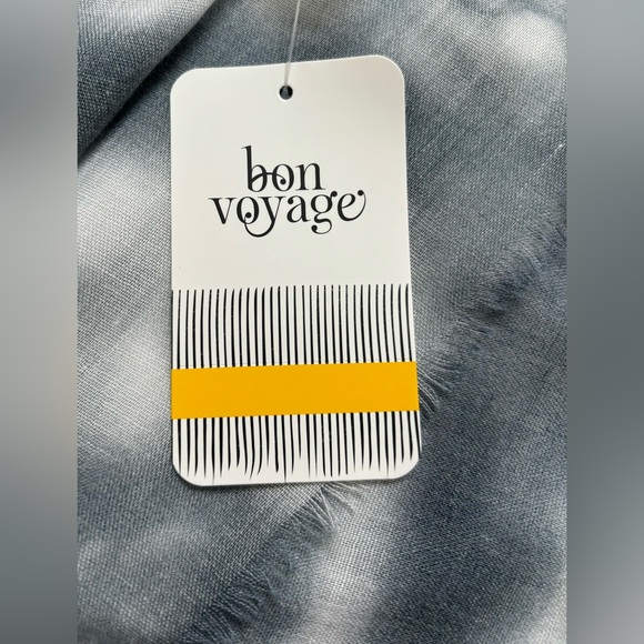 Bon Voyage one size fits all gray/white tye die swimsuit cover-up - Picture 5 of 6